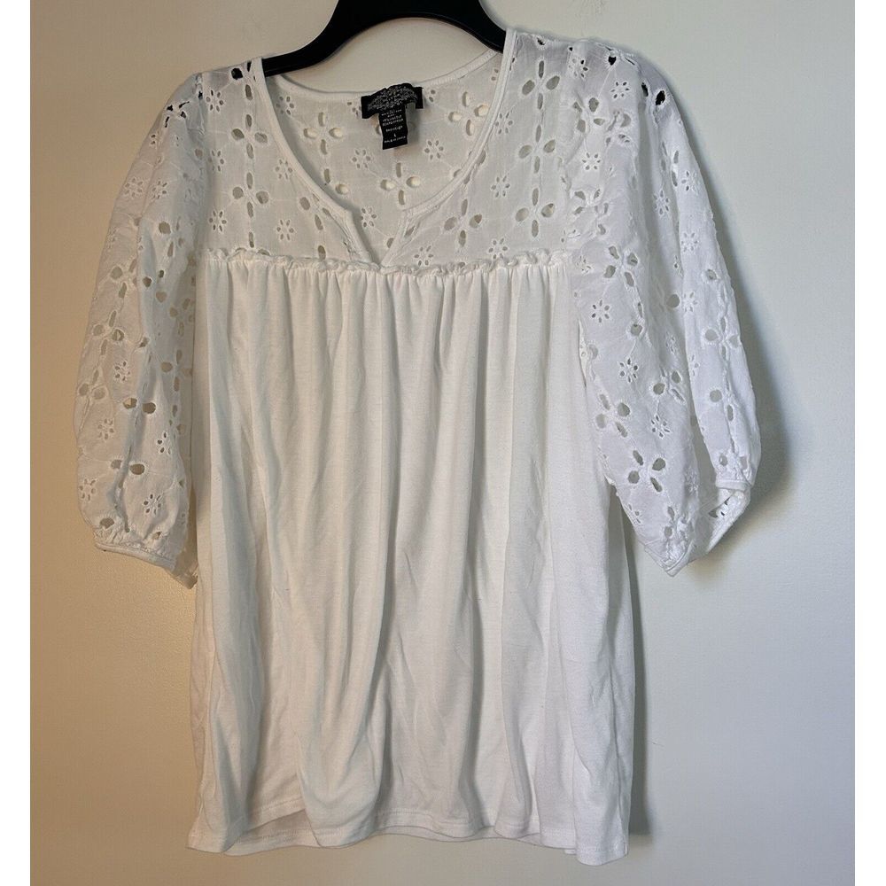 Oliver Women's Top Eyelet Lace And Soft Cotton Size L